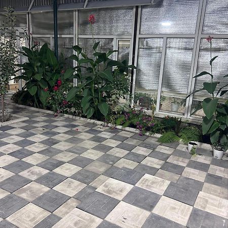Милый Дом Apartment Tokmok Luaran gambar