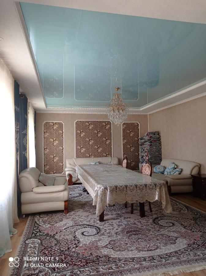 Милый Дом Apartment Tokmok Luaran gambar