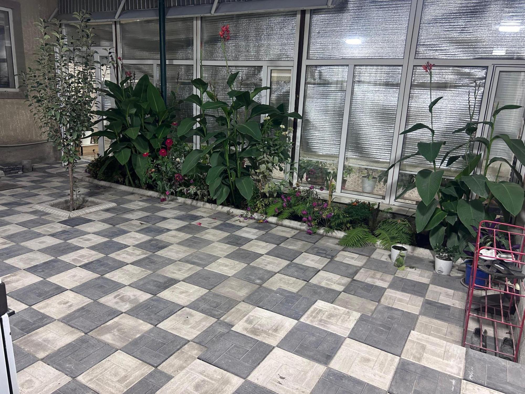 Милый Дом Apartment Tokmok Luaran gambar