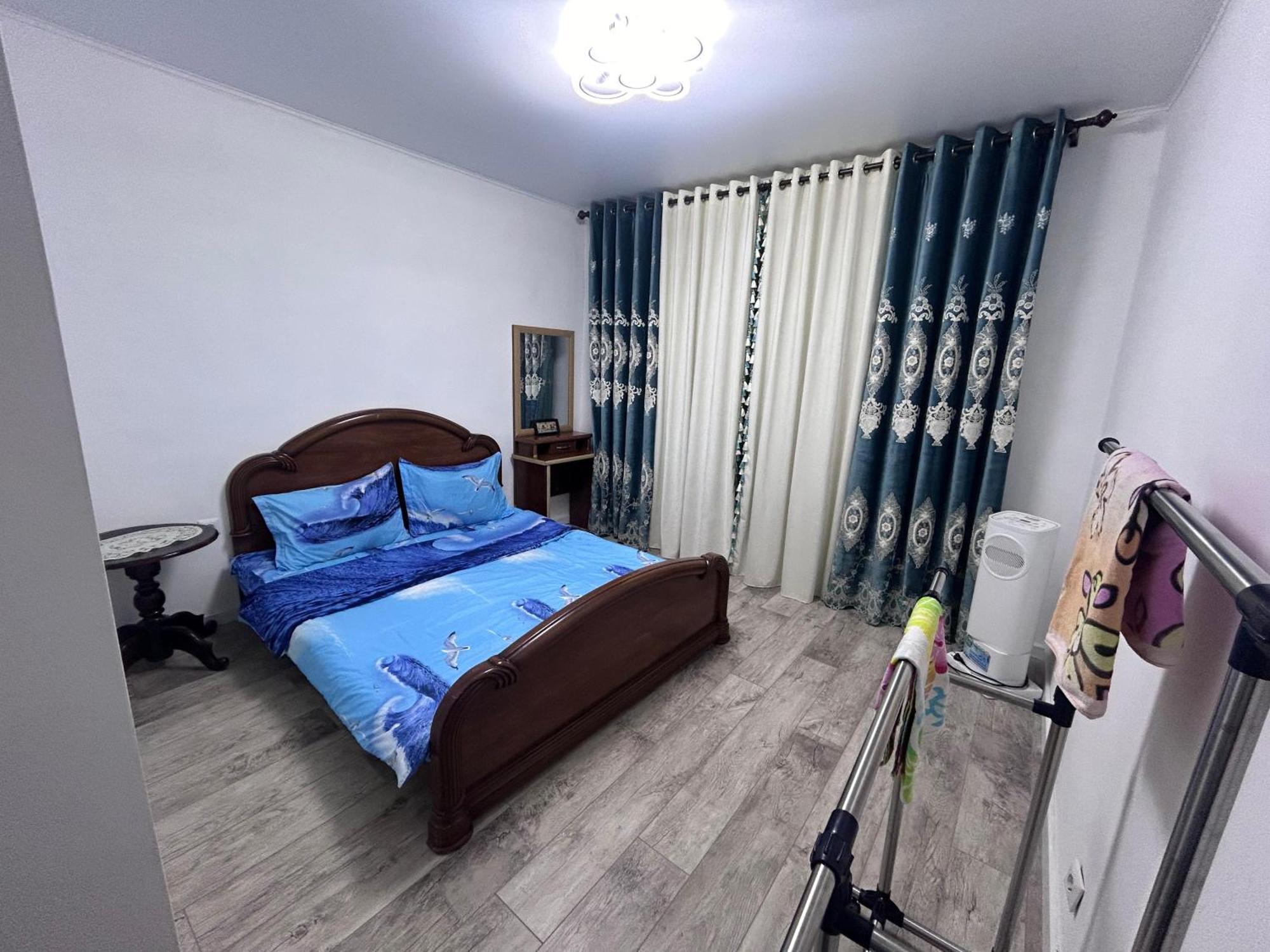 Милый Дом Apartment Tokmok Luaran gambar