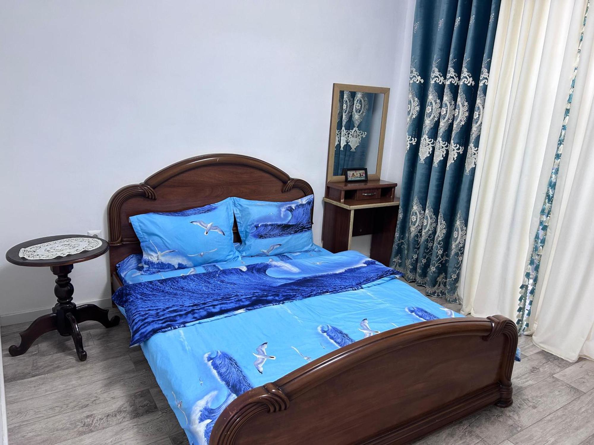 Милый Дом Apartment Tokmok Luaran gambar